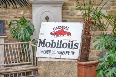 Lot 649 - GARGOYLE MOBILOILS VACUUM OIL COMPANY LTD: A...