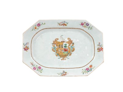Lot 156 - A Chinese Armorial Porcelain Meat Platter,...