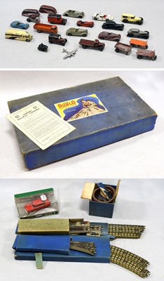Lot 3150 - Hornby Dublo 3-Rail EDP2 Duchess Of Atholl Passenger Set