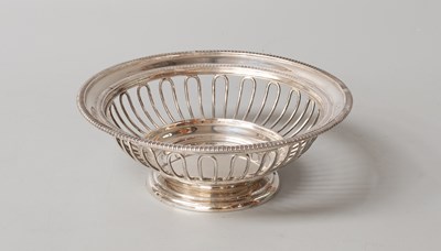 Lot 11 - A George V Silver Bowl, by Joseph Heming and...