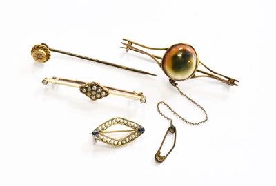 Lot 366 - Three Brooches, comprising of a diamond,...