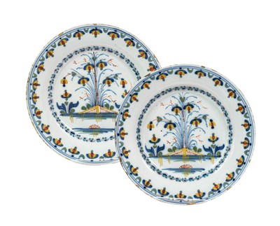 Lot 306 - A Pair of English Delft Plates, 18th century,...