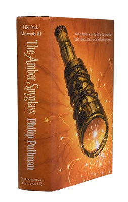 Lot 40 - Pullman (Philip). The Amber Spyglass. London:...