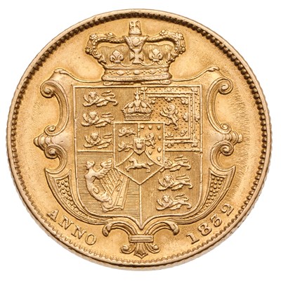 Lot 294 - William IV, Sovereign 1832, second bust,...