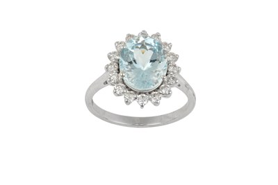Lot 2333 - An Aquamarine and Diamond Cluster Ring the...