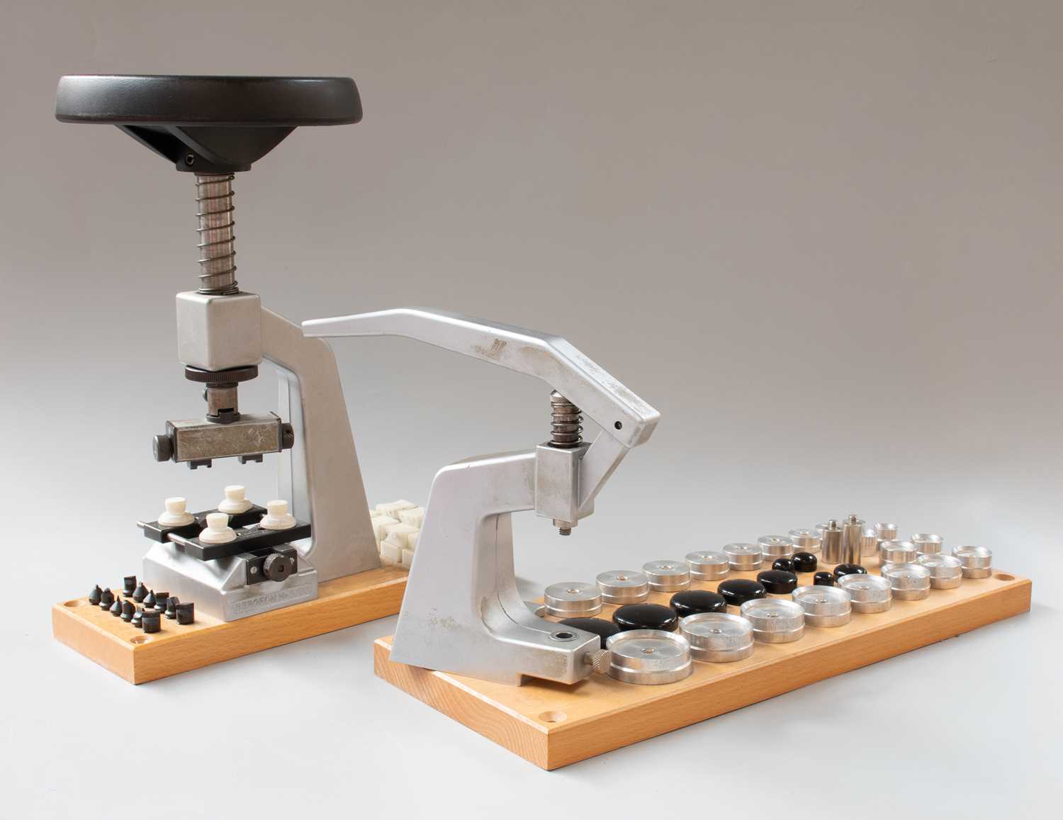 Lot 202 - A Watch Glass/Case Tool Press by Bergeon, No...