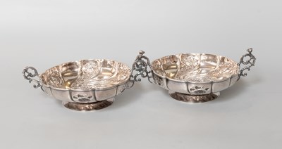 Lot 73 - A Pair of Victorian Silver Bowls, by Samuel...