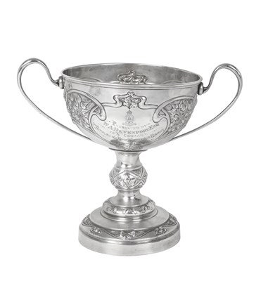 Lot 2167 - An Edward VII Silver Two-Handled Cup