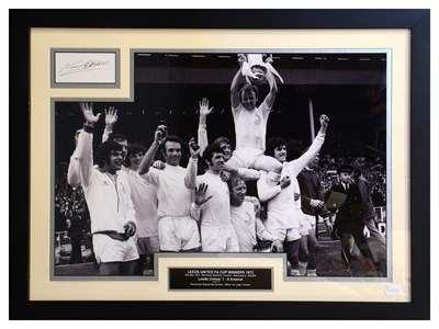 Lot 3013 - Norman Hunter (Leeds Utd) Autograph