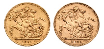 Lot 336 - 2x George V, Sovereigns 1911 and 1912; both...