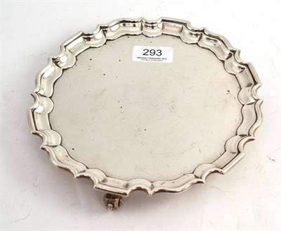 Lot 293 - A small silver salver, London 1896