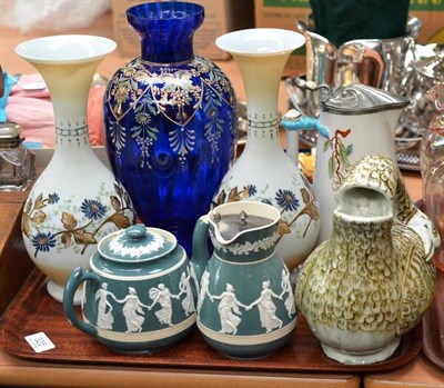 Lot 325 - Tray of assorted ceramics and glass