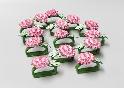 Lot 491 - A Set of Fourteen Villeroy & Boch Porcelain...