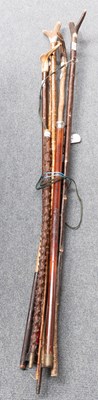 Lot 368 - A Hawthorne Walking Cane, with turned horn...