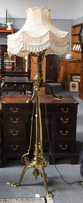 Lot 1304 - A 19th Century Brass Oil Lamp and Stand, the...