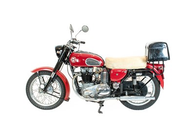 Lot 832 - Ariel 650 Huntmaster