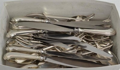 Lot 371 - Italian 800 standard cutlery set