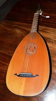 Lot 374 - A German lute by Gunther Penzel 1991, with makers paper label, numbered 392, with six strings,...