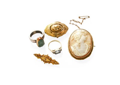 Lot 210 - A Small Quantity of Jewellery, including a 15...