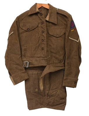 Lot 269 - A Second World War 1940 Pattern Battledress...