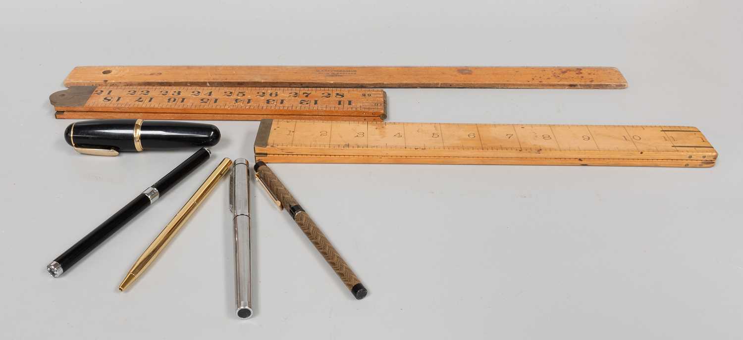 Lot 138 - A Collection of Various Boxwood Rulers,