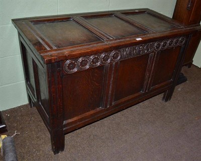 Lot 449 - An 18th century oak coffer