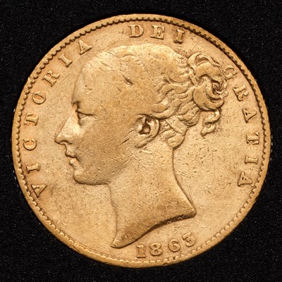 Lot 137 - Victoria, Sovereign 1863, (Marsh 46, S.3852D),...
