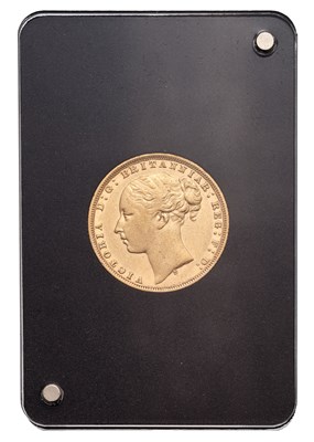 Lot 140 - Victoria, Sovereign 1876S, Sydney Mint, St....