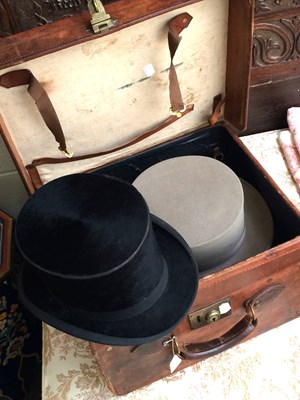 Lot 218 - Assorted Gents Hats, comprising a Herbert...