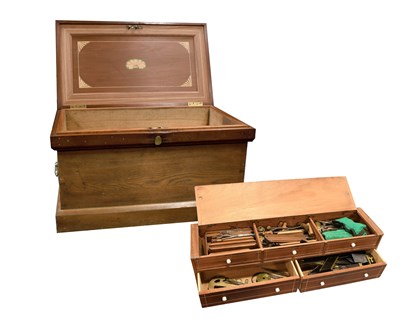 Lot 131 - Joiners Tools Chest