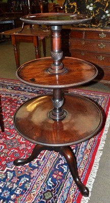 Lot 481 - Georgian mahogany three height dumb waiter