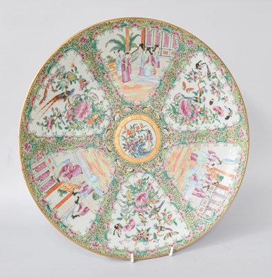 Lot 286 - A Cantonese Porcelain Charger, 19th century,...