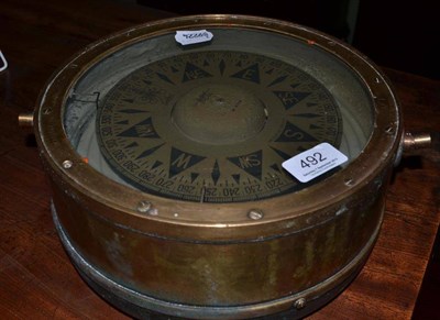 Lot 492 - Gimbal compass