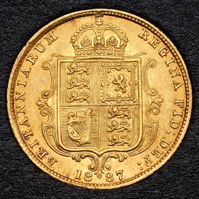 Lot 175 - Victoria, Half Sovereign 1887; good extremely...