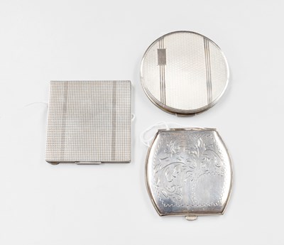 Lot 134 - Two Silver Compacts, one circular and one...
