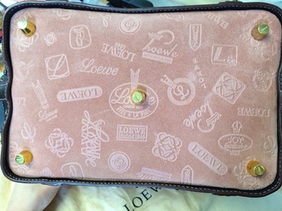 Lot Loewe Suede 160 Aniversario Fiel A La Piel Bag,...