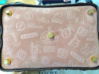 Lot Loewe Suede 160 Aniversario Fiel A La Piel Bag,...