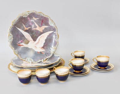 Lot 176 - A Royal Worcester Porcelain Cabinet Plate...