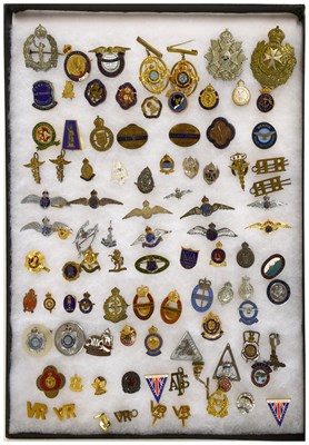 Lot 196 - A Collection of Approximately Ninety Lapel...