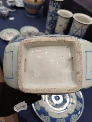 Lot 56 - A Chinese Porcelain Double Gourd Moonflask...
