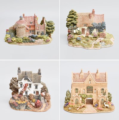 Lot Lilliput Lane: approximately 50 various boxed...