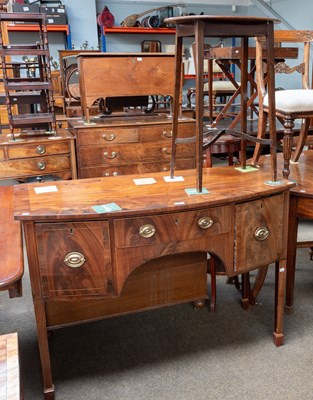 Lot 524 - A George III Cross Banded Mahogany Bow Fronted...