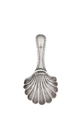 Lot 1 - A George III Silver Caddy-Spoon, by Hester...