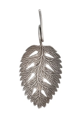 Lot 2031 - A George III Silver Caddy-Spoon
