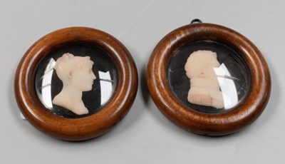 Lot 130 - A Pair of Wax Relief Portraits, early 19th...