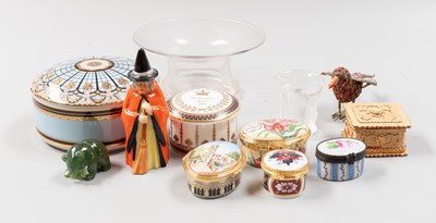 Lot 136 - A Small Lalique "Les Enfants" Shot Glass,...