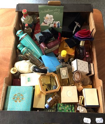 Lot 216 - Assorted Mid 20th Century and Later Perfumes,...