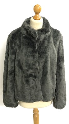 Lot 1090 - The White Company Grey Faux Fur Jacket