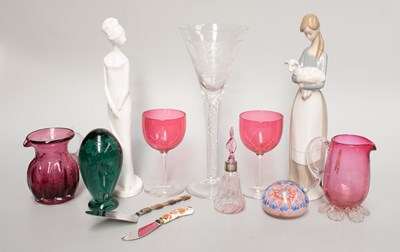 Lot 81 - A Collection of Ceramics and Glass, including...