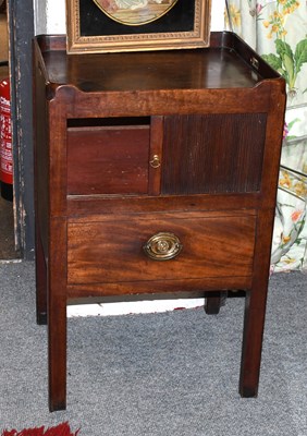 Lot 584 - George III Mahogany Tray Top Washstand, with...